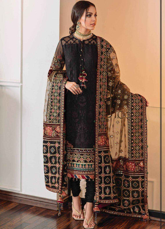 SUMMER COLLECTION 2025